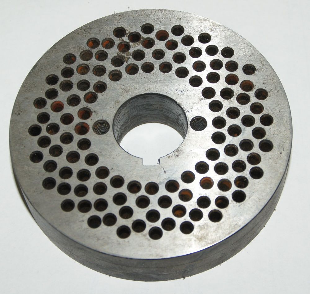 Матрица гранулятора ГМ-100 каленая, 4 мм